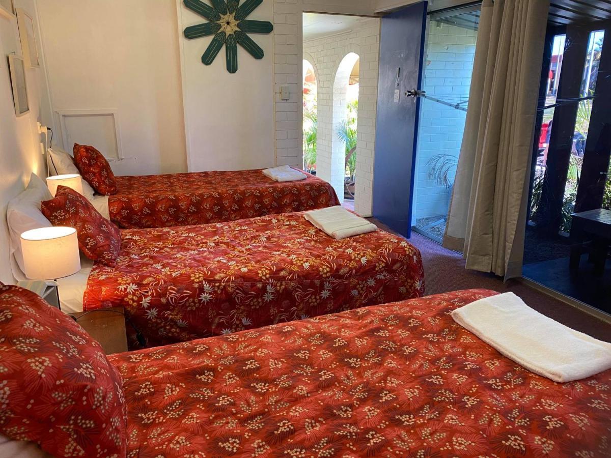 Bundaberg Coral Villa Motor Inn Dış mekan fotoğraf