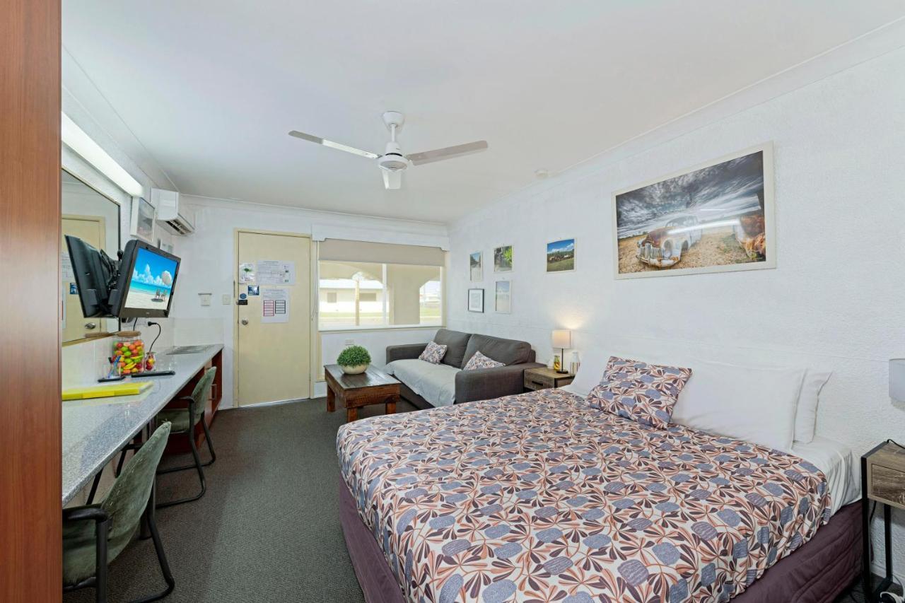 Bundaberg Coral Villa Motor Inn Dış mekan fotoğraf