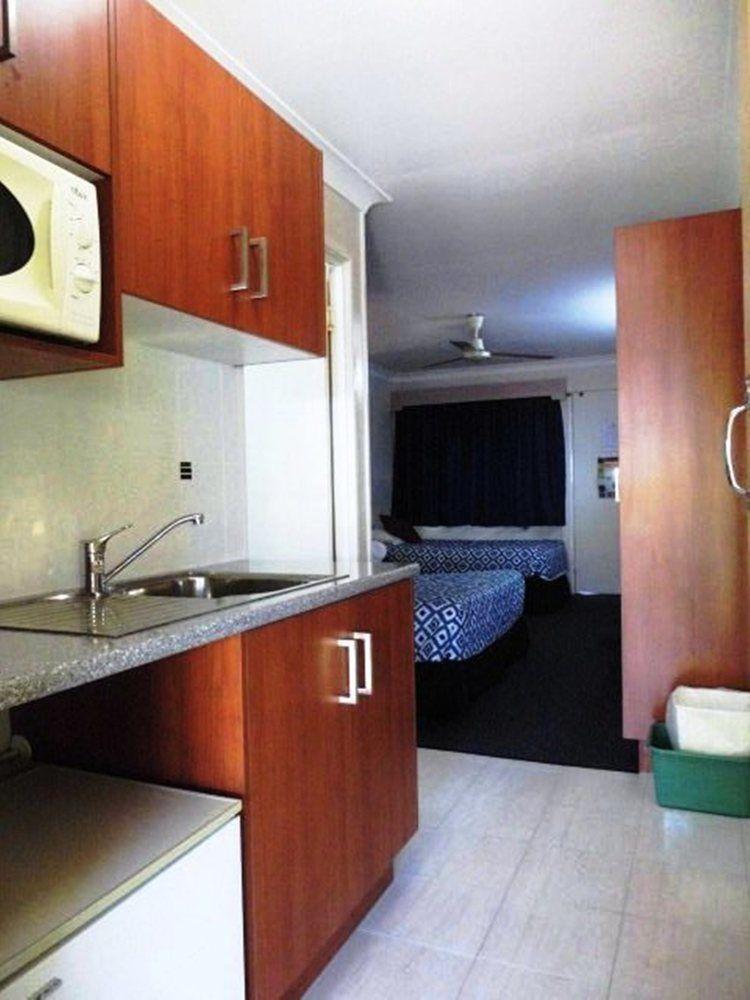 Bundaberg Coral Villa Motor Inn Dış mekan fotoğraf
