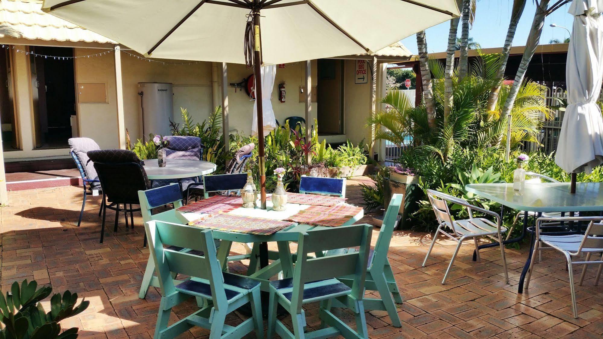 Bundaberg Coral Villa Motor Inn Dış mekan fotoğraf